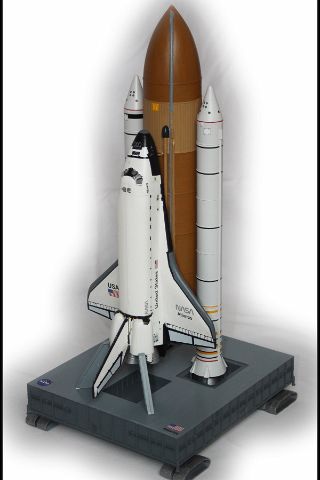 Shuttle-3 Revell 1:144 Scale Shuttle Model