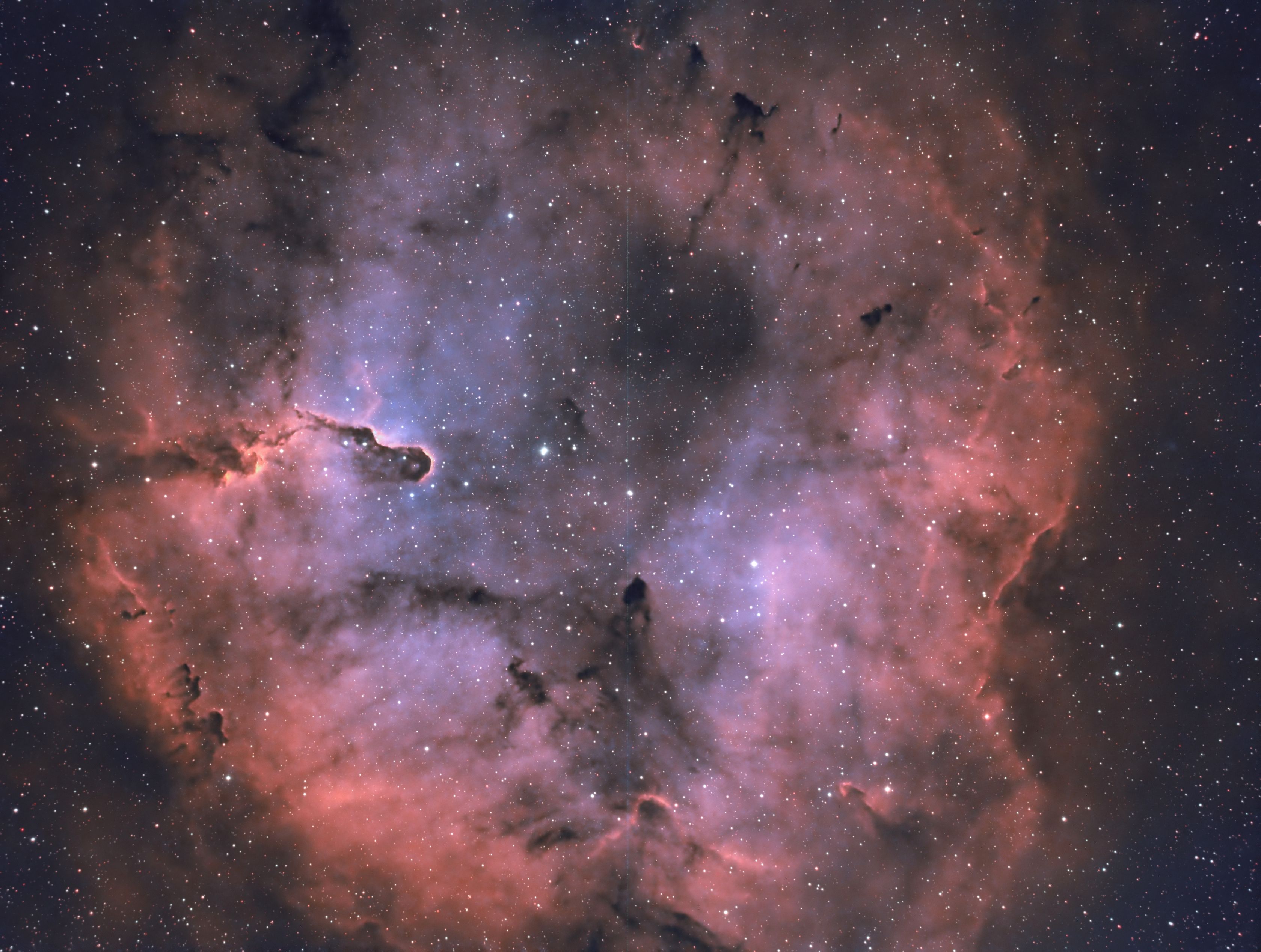 IC1396_HOO_NR2 IC1396 - The Elephants Trunk Nebula (15x360s HOO)