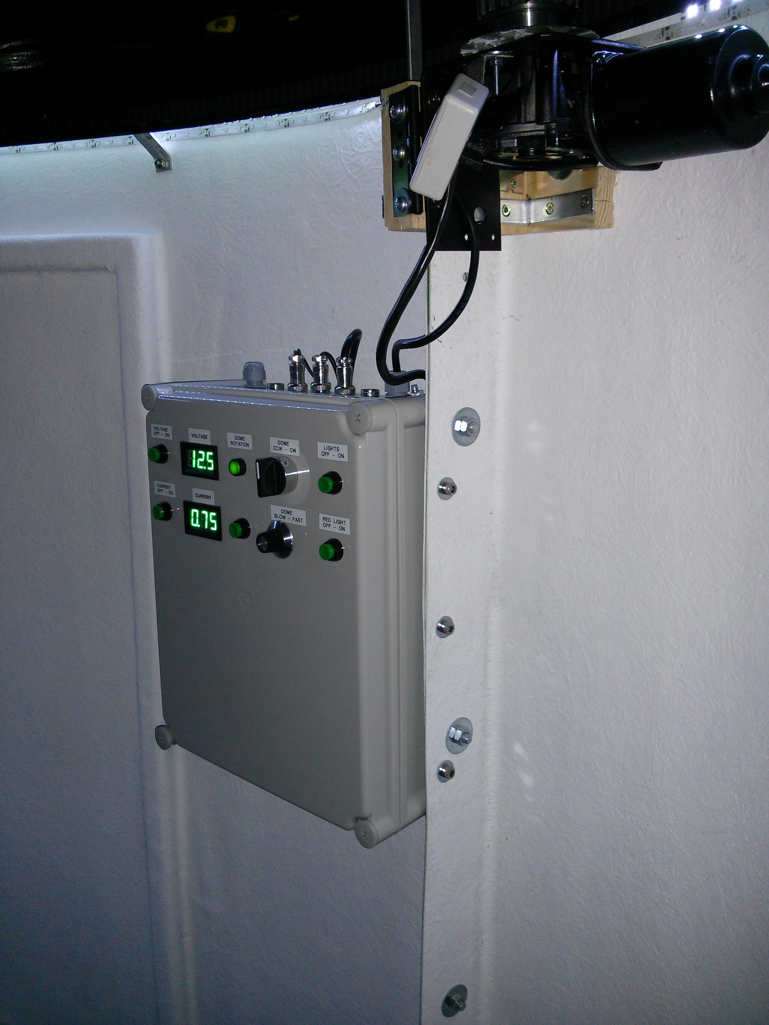 IMG_20131029_220405 Dome Controller