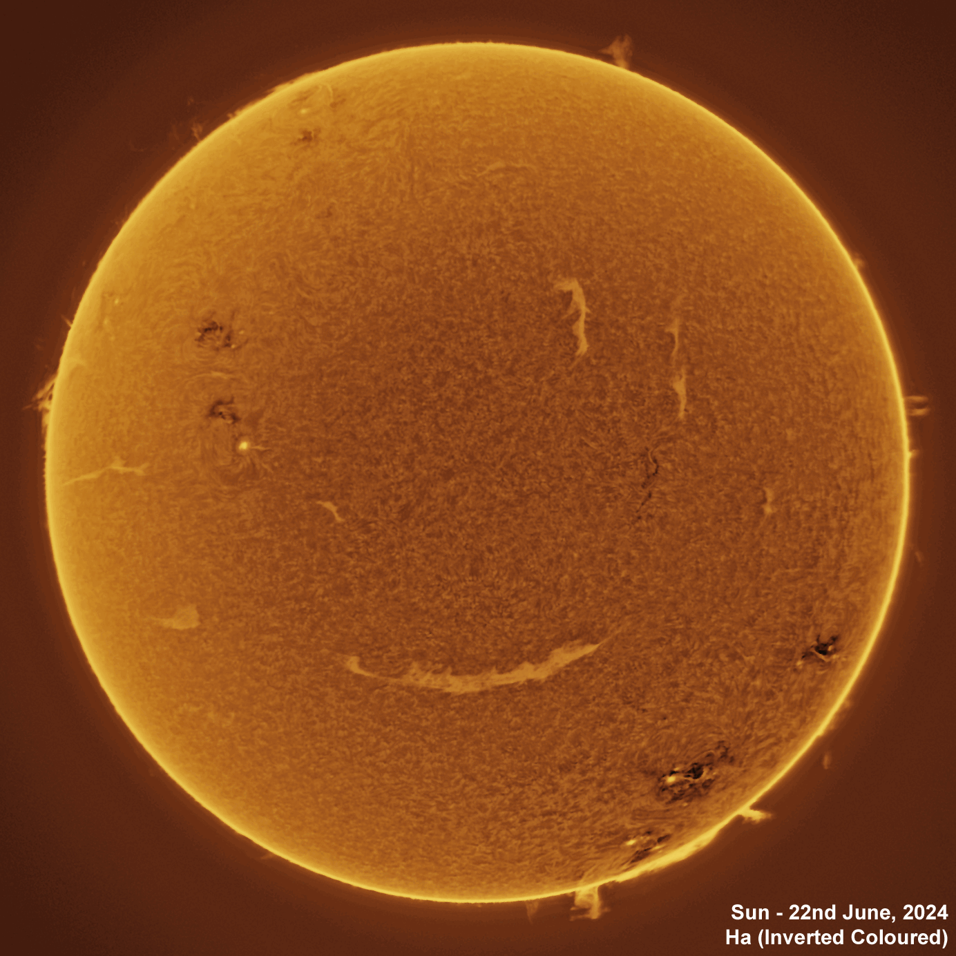 Sun 22-06-2024 Solar animation - Ha and White Light, 22nd June, 2024