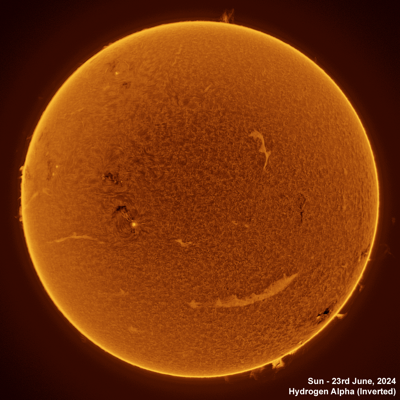 Sun 23-06-2024 Solar animation - Ha and White Light, 23rd June, 2024