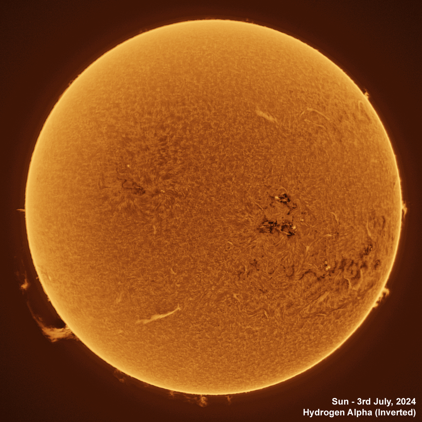 Sun-3rd July 2024 Solar animation - Ha and White Light, 3rd July, 2024
